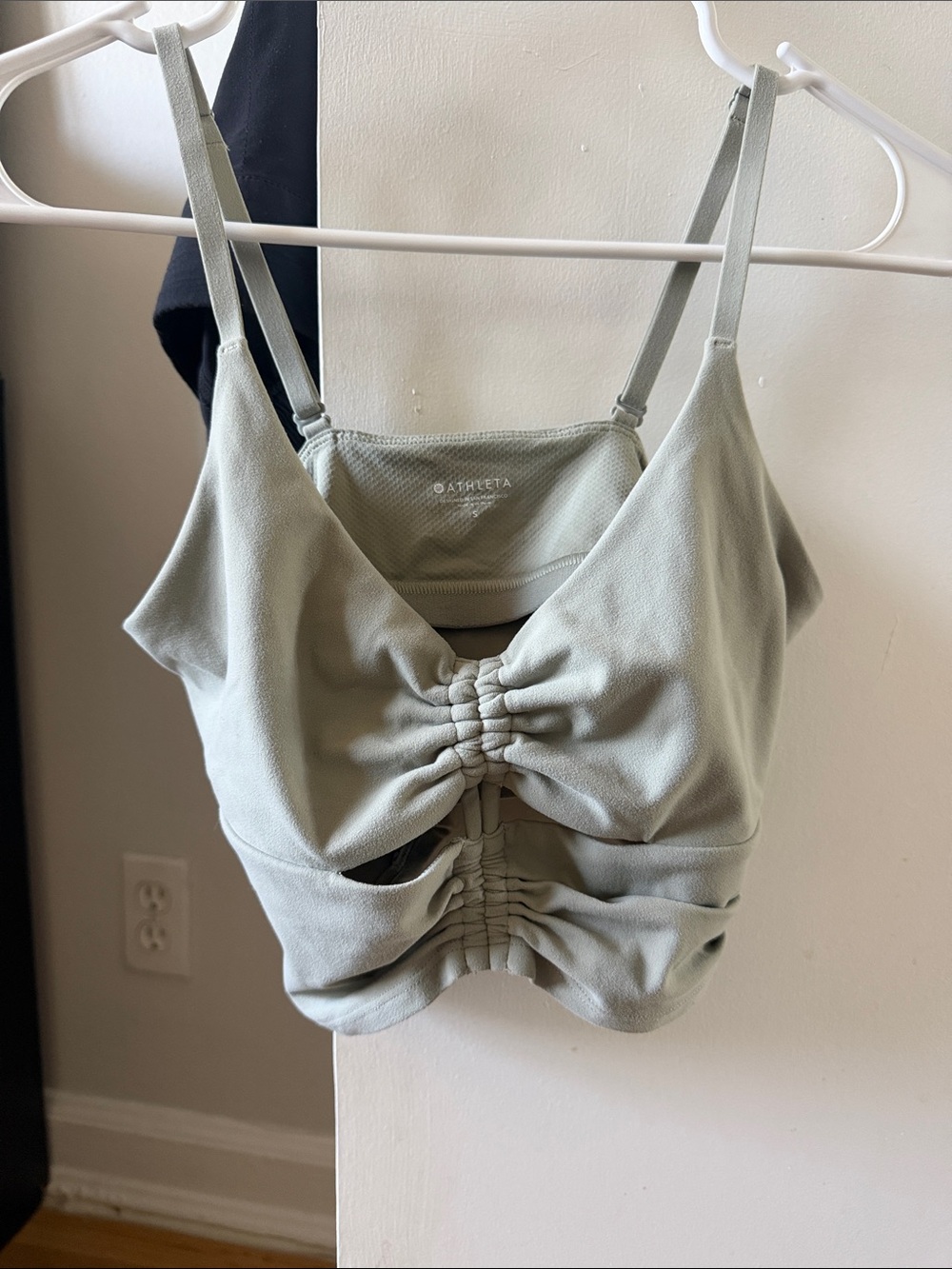 Athleta Ruched Front Crop Long Bra - Light Sage